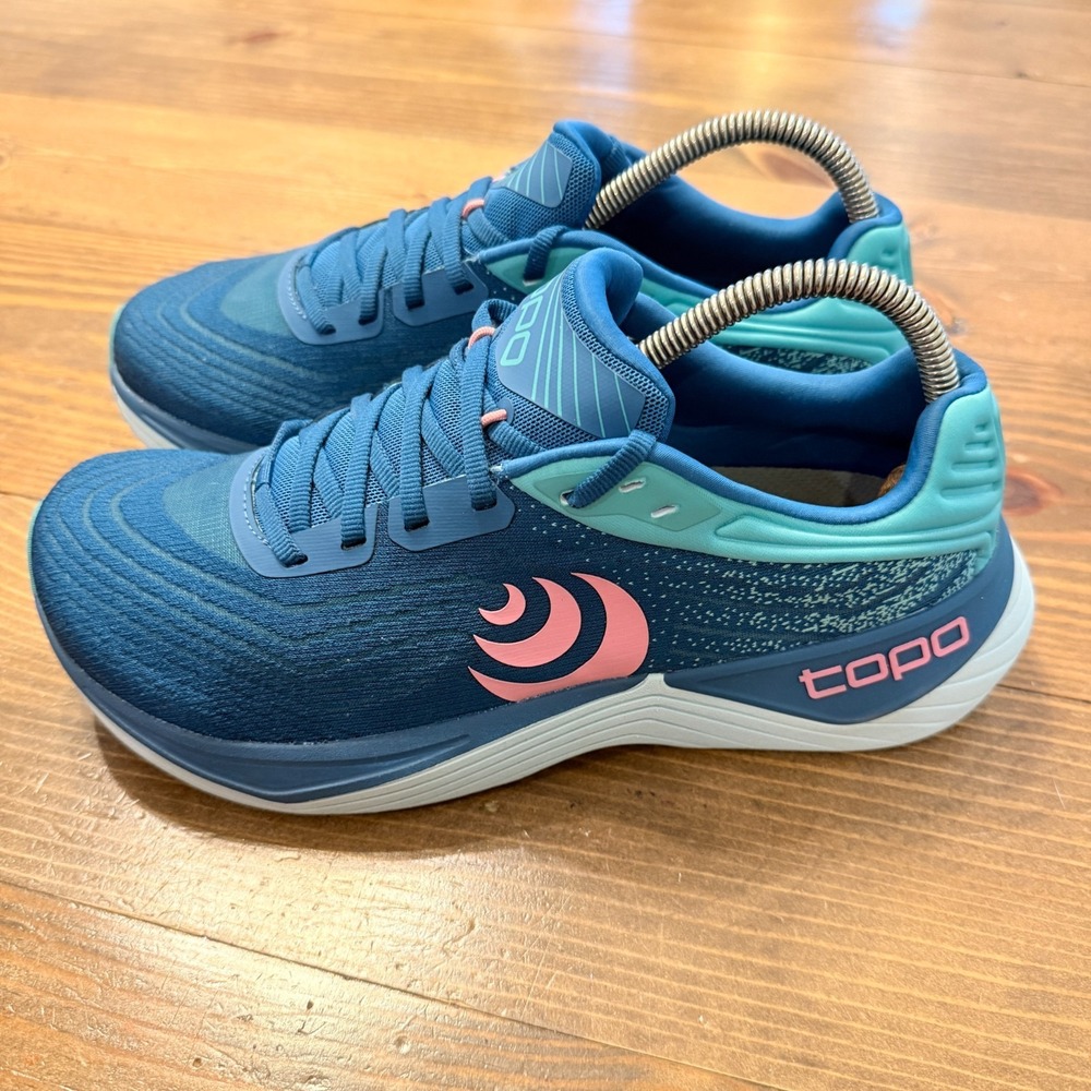 Topo Athletic Women's Ultrafly 5 Running Blue/Aqua Size 9 US 40.5 EU